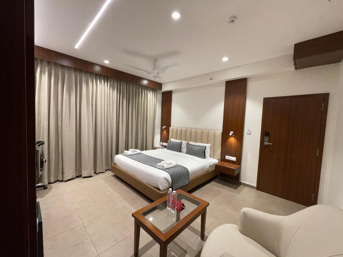 Hotel Jubilee Park Hajdarabad Zewnętrze zdjęcie